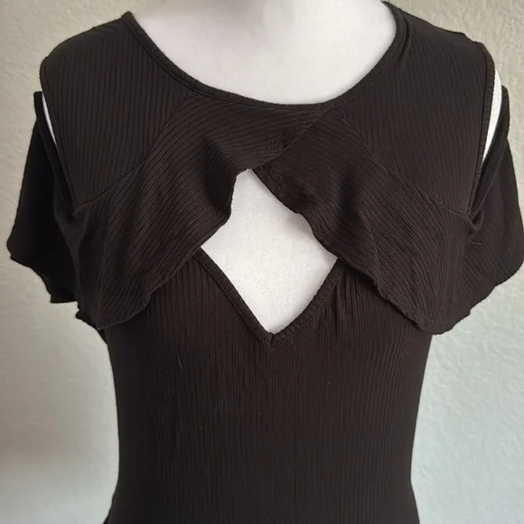 Candie's Black Ruffled Cap Sleeve Blouse large - Picture 4 of 5